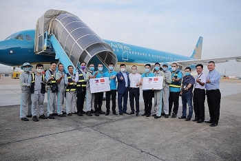 vietnamese billionaire donates face masks ppe for filipino frontliners to combat covid 19