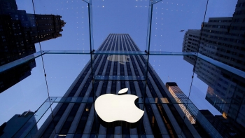 ai startup named inductiv is bought by apple to improve siris performance