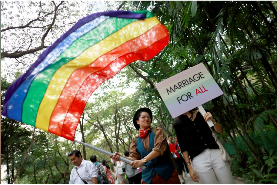 Thai LGBT community participates in Gay Freedom Day Parade in Bangkok, Thailand November 29, 2018. REUTERS/Soe Zeya Tun 1227 capture