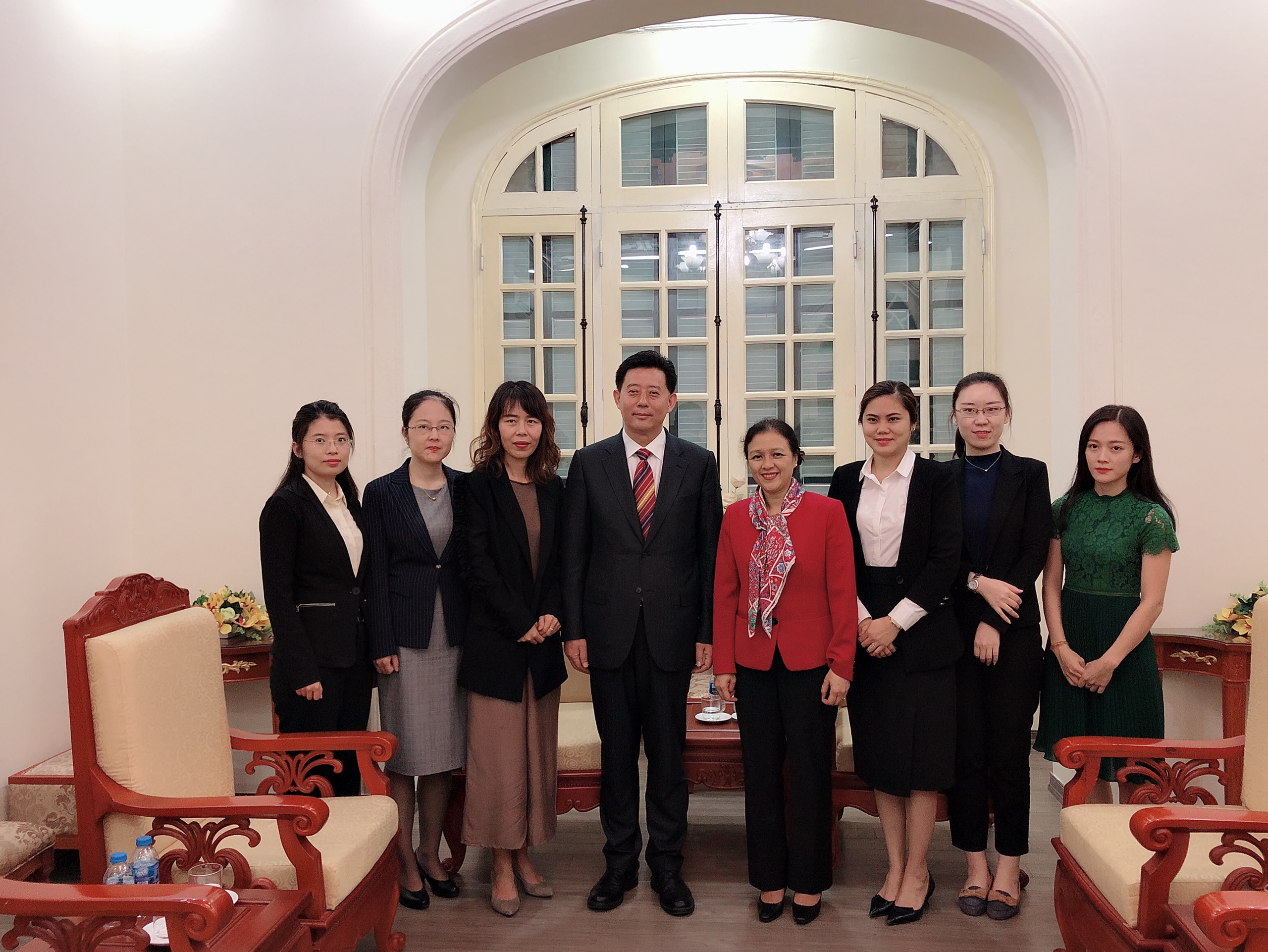 Chủ tịch VUFO tiếp xã giao đoàn Hòa Tài (Trung Quốc) chu tich vufo tiep xa giao doan hoa tai trung quoc 73741