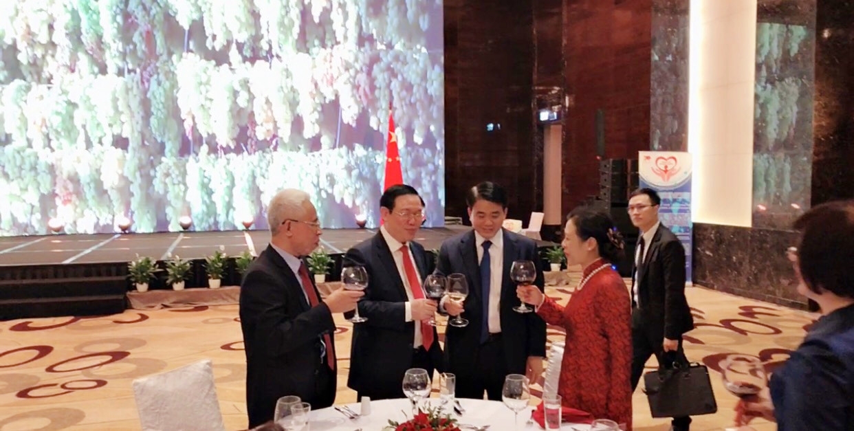 Long trọng kỷ niệm 70 năm Quốc khánh Cộng hòa Nhân dân Trung Hoa tại Hà Nội long trong ky niem 70 nam quoc khanh cong hoa nhan dan trung hoa tai ha noi