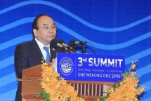 chinese company proposed to open an international cruise port on mekong river