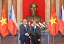 vietnam czech republic agree to foster ties across fields