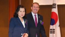 britain signs post brexit trade deal with south korea