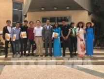 israeli embassy donates one ton of rice to the needy of hanoi