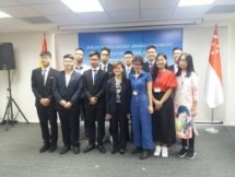 thua thien hue zhishan awards scholarships to over 500 poor students