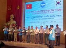 vietnamese driver accelerates mercedes to deadly speed