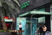 vietnamese users complain facebook with one star rating for wrong map