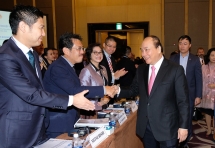 vietnam pm emphasized the supreme goal in the covid 19 combat