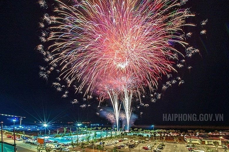 В канун Нового года по лунному календарю Хайфонг планирует устроить фейерверк в трех местах