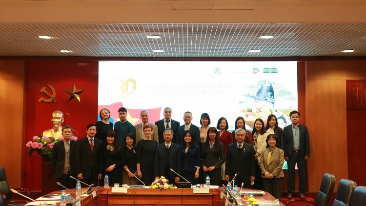 Nhiều triển trọng và cơ hội thúc đẩy quan hệ song phương Ukraine – Việt Nam Nhiều triển trọng và cơ hội thúc đẩy quan hệ song phương Ukraine – Việt Nam