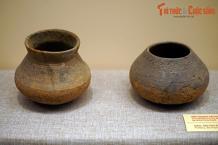 Редкая 2500-летняя керамика, произведённая жителями Центрального Вьетнама Редкая 2500-летняя керамика, произведённая жителями Центрального Вьетнама