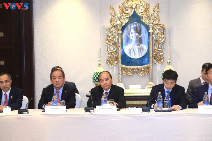 Президент Нгуен Суан Фук: Превращение Вьетнама в один из центров региональной и глобальной цепочки создания стоимости