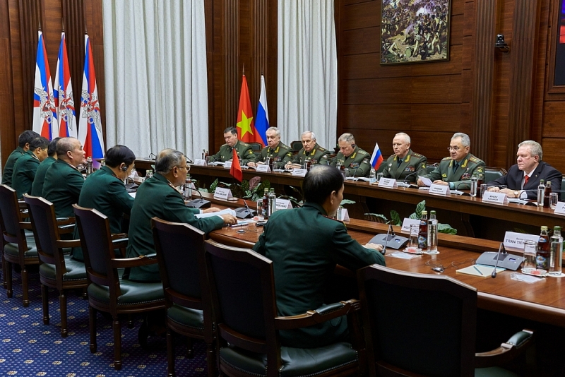 Министры обороны РФ и Вьетнама подписали соглашение о военно-техническом сотрудничестве Министры обороны РФ и Вьетнама подписали соглашение о военно-техническом сотрудничестве