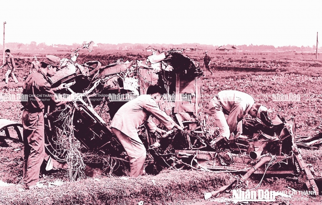 Ханой: 12 дней и ночей 1972 года Ханой: 12 дней и ночей 1972 года