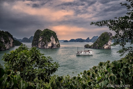 Wonderful Vietnam through lens of Spanish photographer
