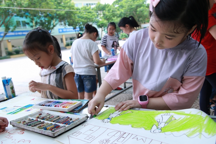“Rác” là chủ đề chính của cuộc thi vẽ tranh “Đan Mạch trong mắt em 2019” cuoc thi ve tranh dan mach trong mat em 2019 chung ta can chung tay bao ve trai dat