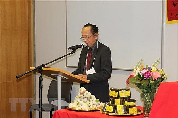 Người Việt ở Canada tri ân công đức Tổ tiên nguoi viet o canada tri an cong duc to tien