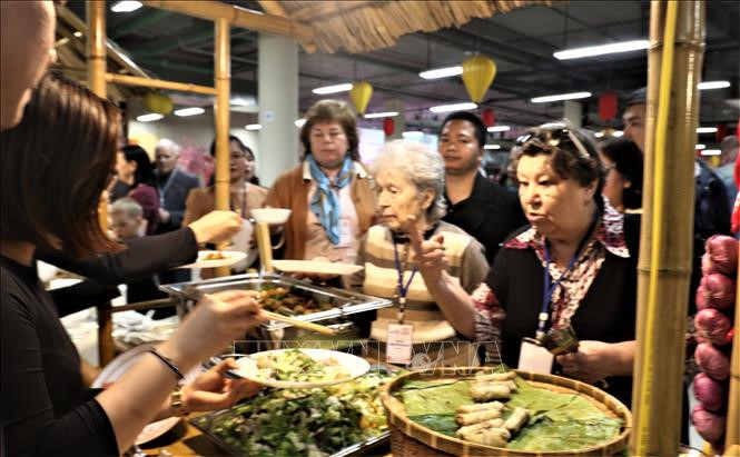 Festival Văn hóa ẩm thực – “điểm nhấn” Năm chéo Việt – Nga festival van hoa am thuc diem nhan nam cheo viet nga