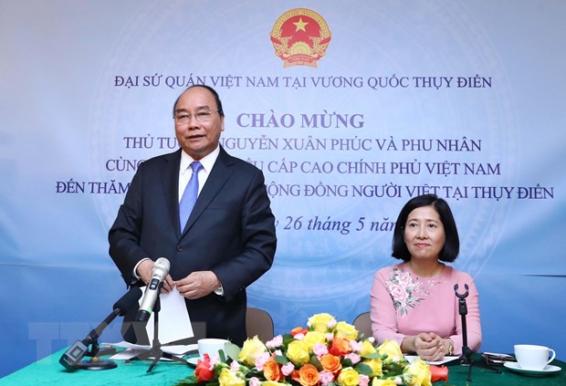 Thủ tướng thăm Đại sứ quán và cộng đồng người Việt tại Thụy Điển thu tuong tham dai su quan va cong dong nguoi viet tai thuy dien