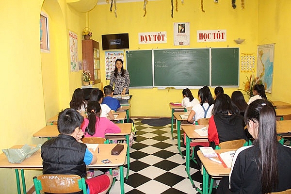 Hai thập kỷ ươm những "mầm non" tiếng Việt ở Kharkov (Ucraina) hai thap ky uom nhung mam non tieng viet o kharkov ucraina