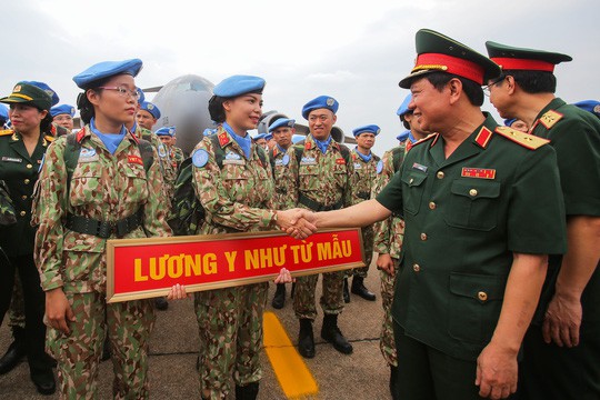 chang duong 5 nam gin giu hoa binh mang ten viet nam