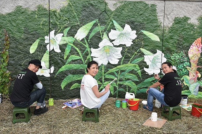 "Mùa xuân Pháp - Việt" trổ hoa bên sông Seine mua xuan phap viet tro hoa ben song seine