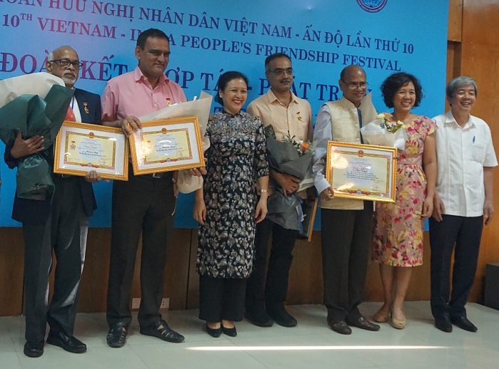 Liên hoan hữu nghị là biểu hiện sinh động của tình nhân dân Việt - Ấn trong thời bình de lien hoan huu nghi viet an di vao chieu sau lan toa rong khap