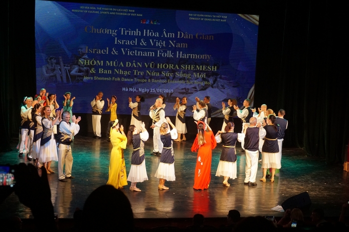 Âm nhạc, dân vũ Israel mang hơi thở Trung Đông đến Hà Nội am nhac dan vu israel mang hoi tho trung dong den ha noi