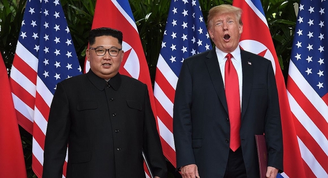Vừa nhận "lời hẹn ước" với Chủ tịch Triều Tiên, ông Trump bị đáp trả "phũ phàng" vua hen som gap lai chu tich trieu tien tong thong my nhan phan ung phu phang