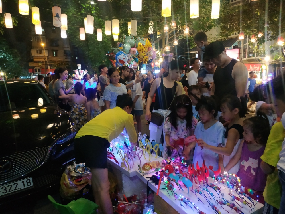 undefined 4930 thu2