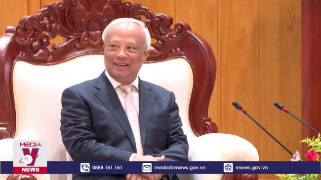 Lãnh đạo Lào đánh giá cao chuyến thăm của Ủy ban Hòa bình Việt Nam