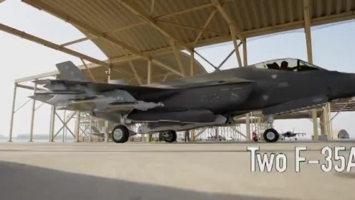 Video: Cận cảnh tiêm kích tàng hình F-35 của Mỹ bật chế độ "quái thú"