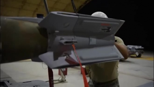 Video:  Hàng loạt F-35 mang bom và tên lửa bay sát Iran
