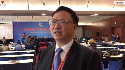 中华全国总工会书记处书记邹震先生