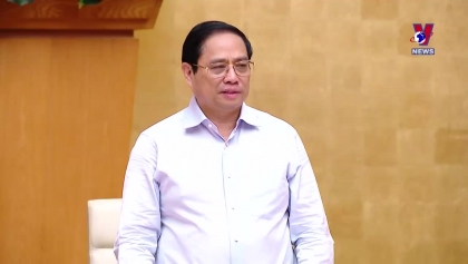 越南政府总理范明政主持召开9月份例行会议
