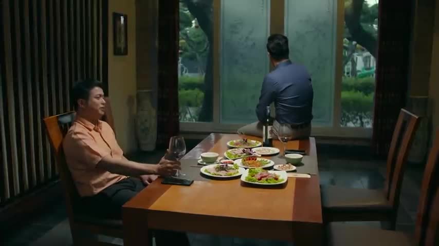 Hồ sơ cá sấu - Tập 16 (tối 8/1): Bí ẩn hồ sơ cá sấu sau chiếc đồng hồ trong phòng Khánh “ma”